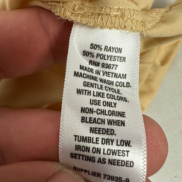 Worthington Women's Blouse Size M Size Beige 50% Rayon & 50% Polyester - Picture 4 of 4